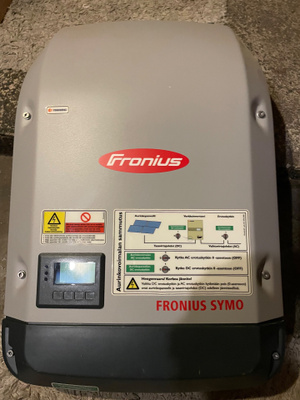 Fronius Symo aurinkosähköinventteri