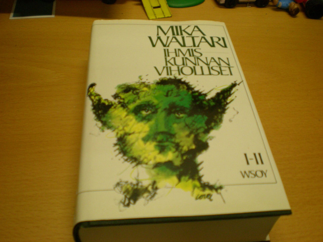 Mika Waltari: Ihmiskunnan viholliset