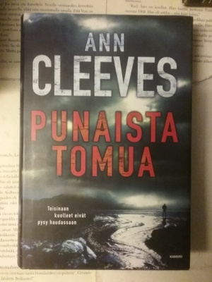 Ann Cleeves - Punaista tomua (sid.)