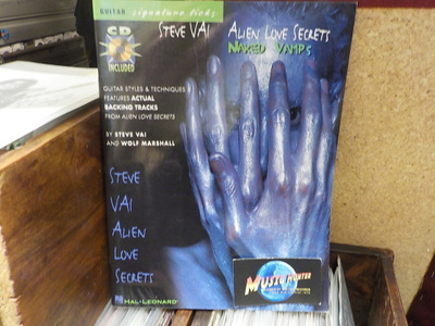 STEVE VAI - ALIEN LOVE SECRETS NUOTTIKIRJA + CD