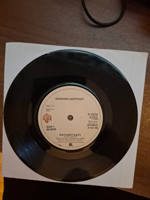 7`Gordon Lightfoot - Daylight Katy /Hangdog Hotel Room