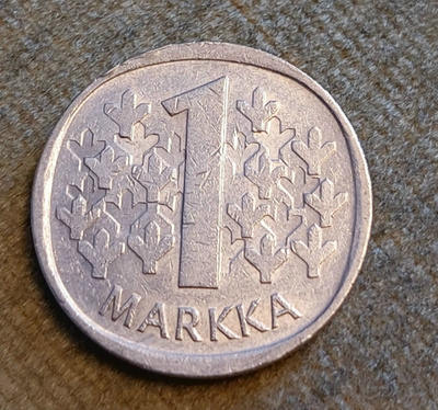 Suomen Tasavalta 1 MK kolikoita