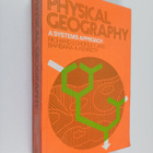 Richard J. Chorley : Physical geography : a systems approach - pikkukuva 1