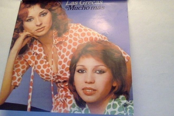 LAS GRECAS  ::  MUCHO MÄS  ::   CD  ALBUM   SPAIN       2000