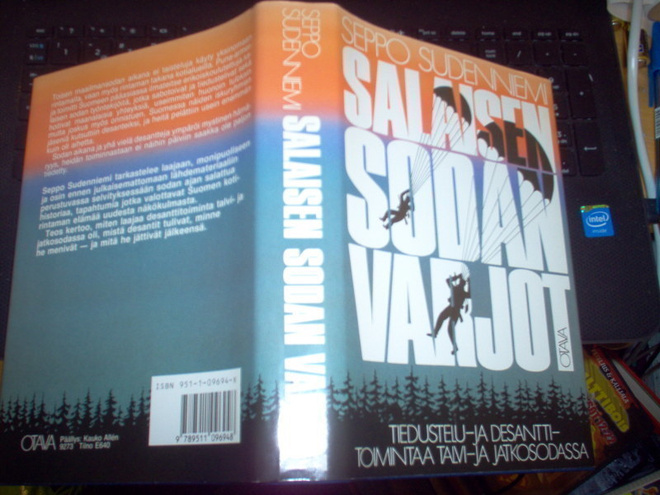 Sudenniemi SALAISEN SODAN VARJOT ( 2 p. 1987 ) Sis.pk:t