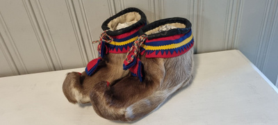 Poronkarvanutukkaat / saamelaiset nutukkaat