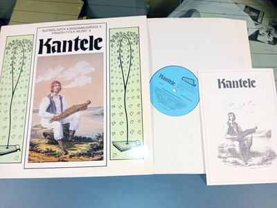 LP Suomalaista kansanmusiikkia 3 Kantele ( SIS POSTIKULU  )