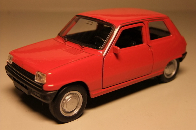Renault 5 -72 Punainen 1:34