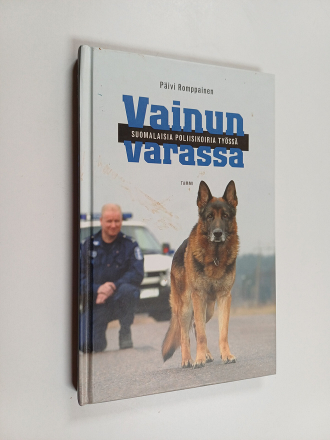 Päivi Romppainen : Vainun varassa - Suomalaisia poliisiko...
