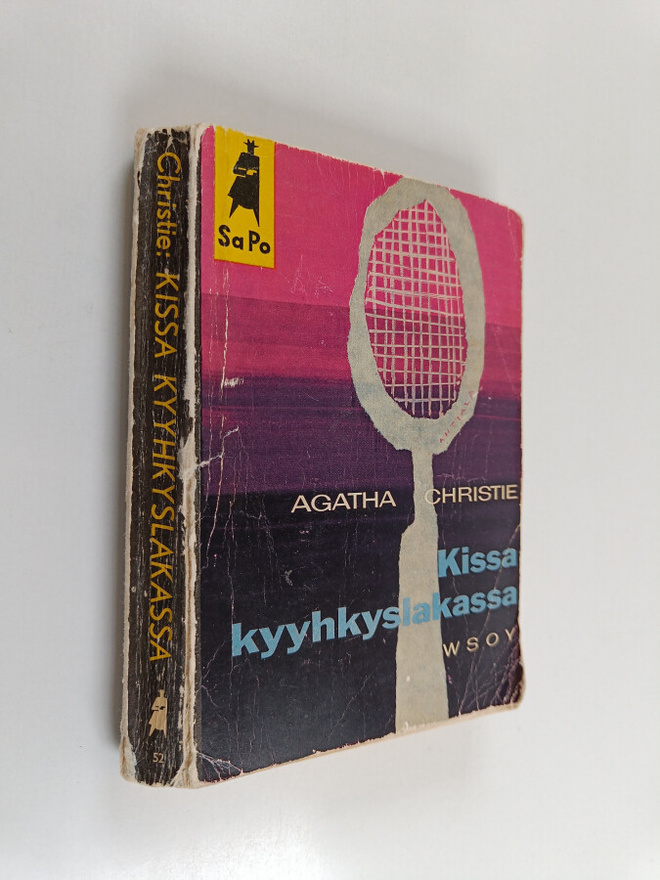 Agatha Christie : Kissa kyyhkyslakassa