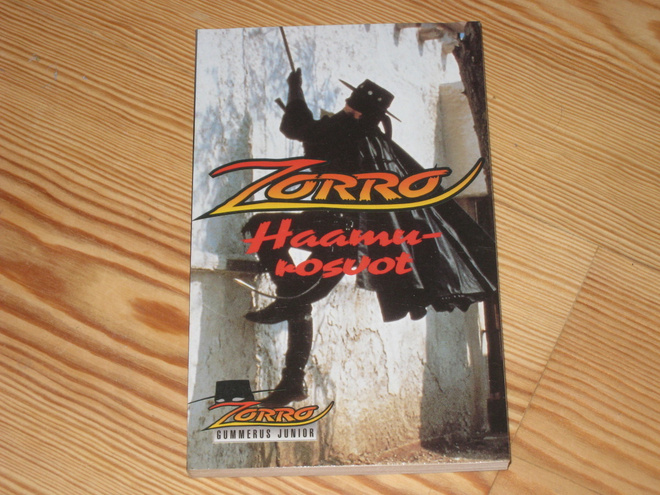 Curtis, S.R.: Haamurosvot 1.p nid. v. 1992
