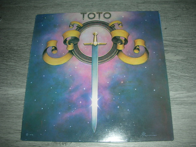 LP Toto