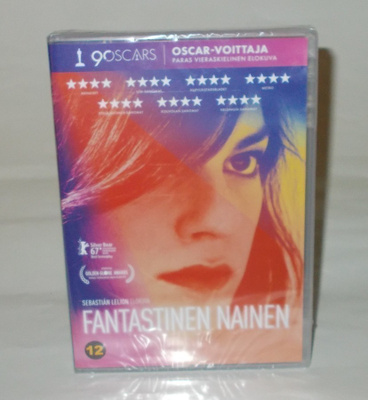 FANTASTINEN NAINEN (UUSI)