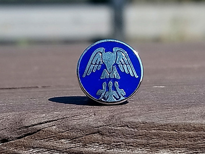 Mannerheim MLL pinssi. Halkaisija - 10 mm.