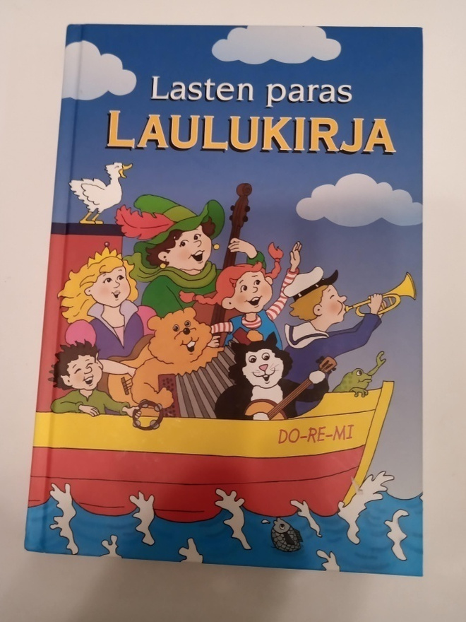 LASTEN PARAS LAULUKIRJA (3.p.2007) Sis.postikulut