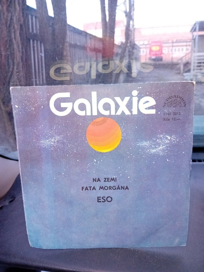 7" single GALAXIE :  Na Zemi ( SIS POSTIKULU  )