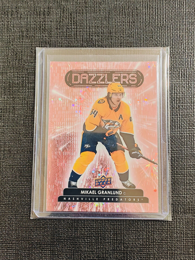 Mikael Granlund - 22-23 UD Dazzlers Pink
