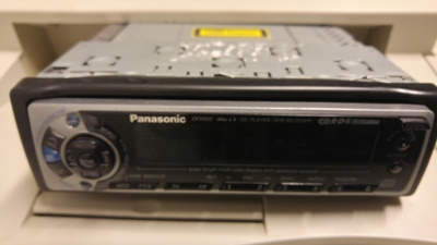Panasonic DFX555 Cd-radiosoitin