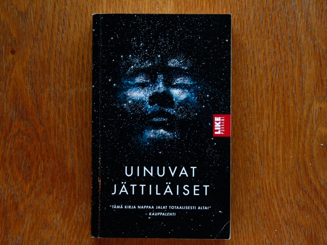 Sylvain Neuvel - Uinuvat jättiläiset
