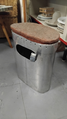METALLINEN PILKKIJAKKARA