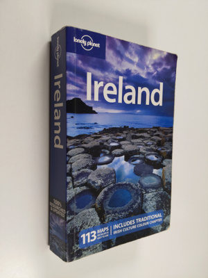 Fionn Davenport : Ireland