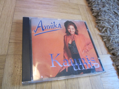 ANNIKA - KAUNIS UNI ( annika eklund 1988 )