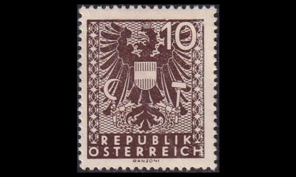 Itävalta 702 ** Käyttösarja vaakuna 10 Pfg (1945)