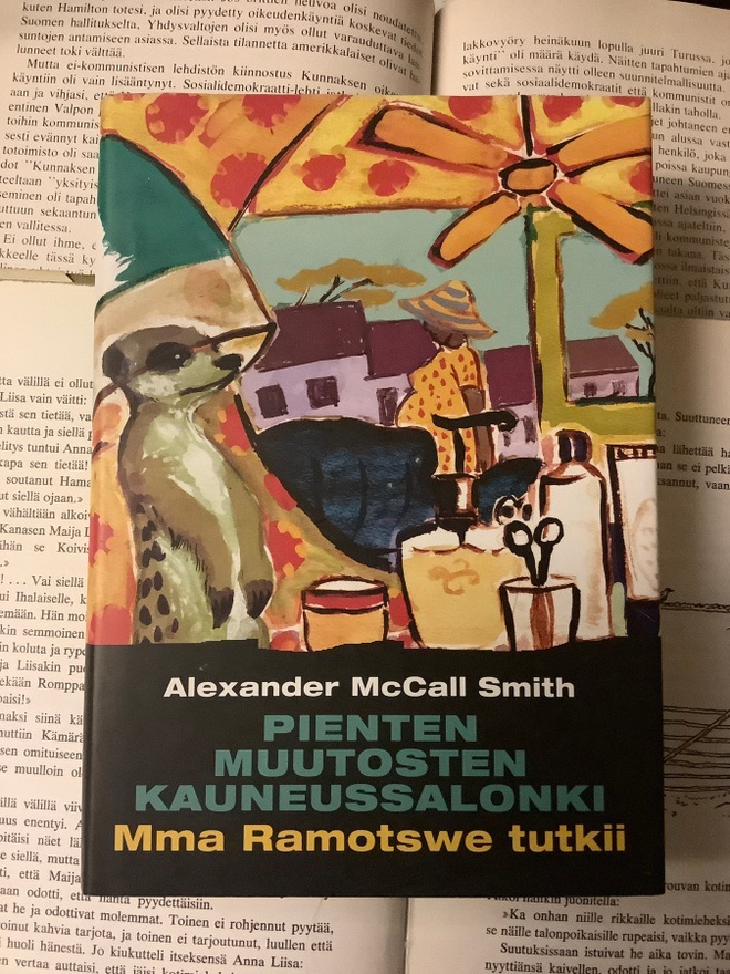 Alexander McCall Smith - Pienten muutosten kauneussalonki