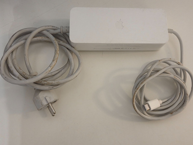 Mac mini 85W virtalähde
