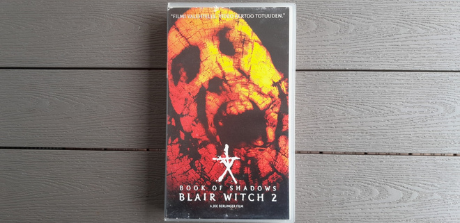 VHS: Book Of Shadows: Blair Witch 2 (O: Joe Berlinger 2000)