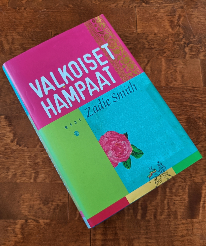 Zadie Smith: Valkoiset Hampaat