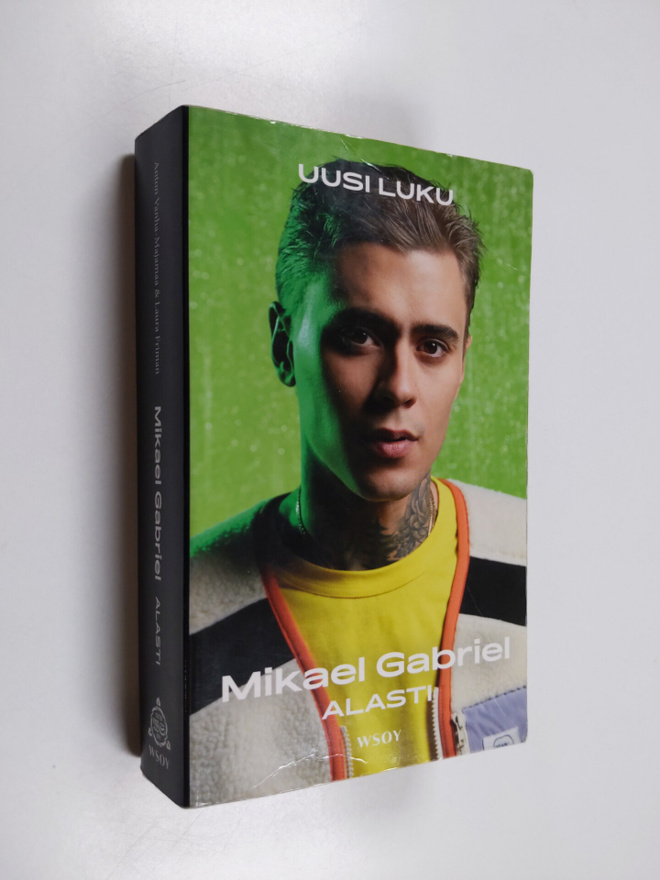 Anton Vanha-Majamaa : Mikael Gabriel : alasti