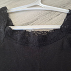 Musta H&M Toppi pitsillä - koko XS - pikkukuva 3