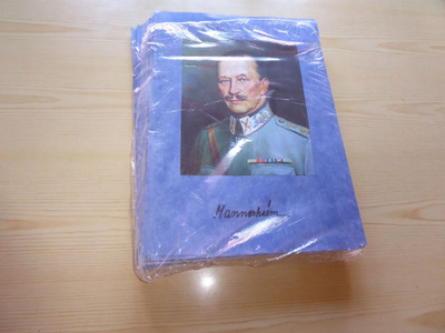 200 kpl uusia Mannerheim julisteita A4