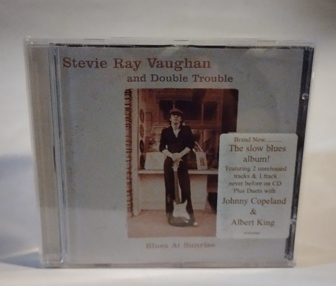 STEVIE RAY VAUGHAN: BLUES AT SUNRISE  (CD)