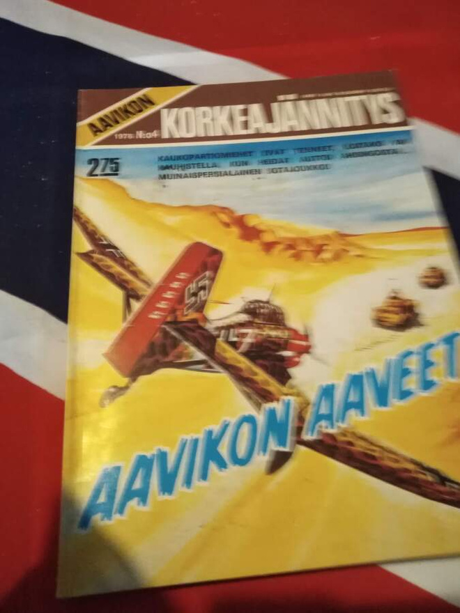 Aavikon Korkeajännitys 4 1976