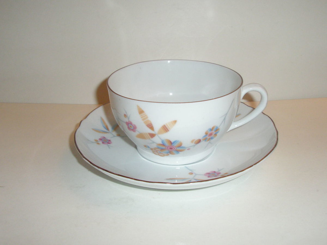 ARABIA TEEKUPPI+ASETTI ,MALLI DK,