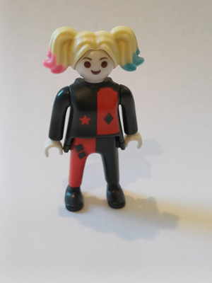 Kinder Playmobil figuuri.