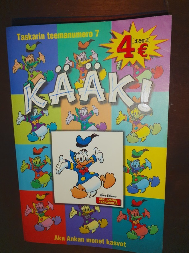 Aku Ankan taskukirja taskarin teemanumero 7 Kääk!