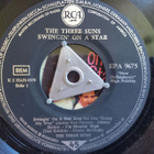 EP - THE THREE SUNS  EPA 9675 - pikkukuva 4