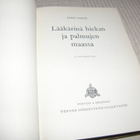 Aino Soini Lääkärinä hiekan ja palmujen maassa  -sid - pikkukuva 2