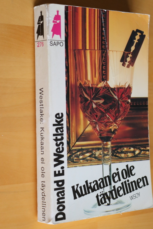 Donald E. Westlake : Kukaan ei ole täydellinen (1.p. SAPO)