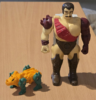 Transformers G1 STRANGLEHOLD (1989) Pretenders