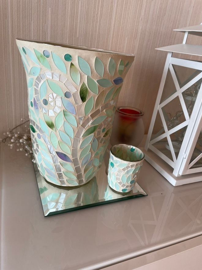 Partylite  Olea hurricane ja votiivisomiste