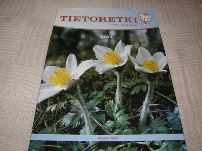 Tietoretki Lastentietokirjasto I Kasvit