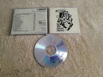 LMNOP - The Tiny Cupcake Dilemma CDr