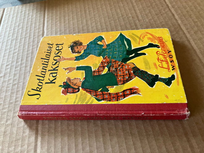 PERKINS SKOTLANTILAISET KAKSOSET