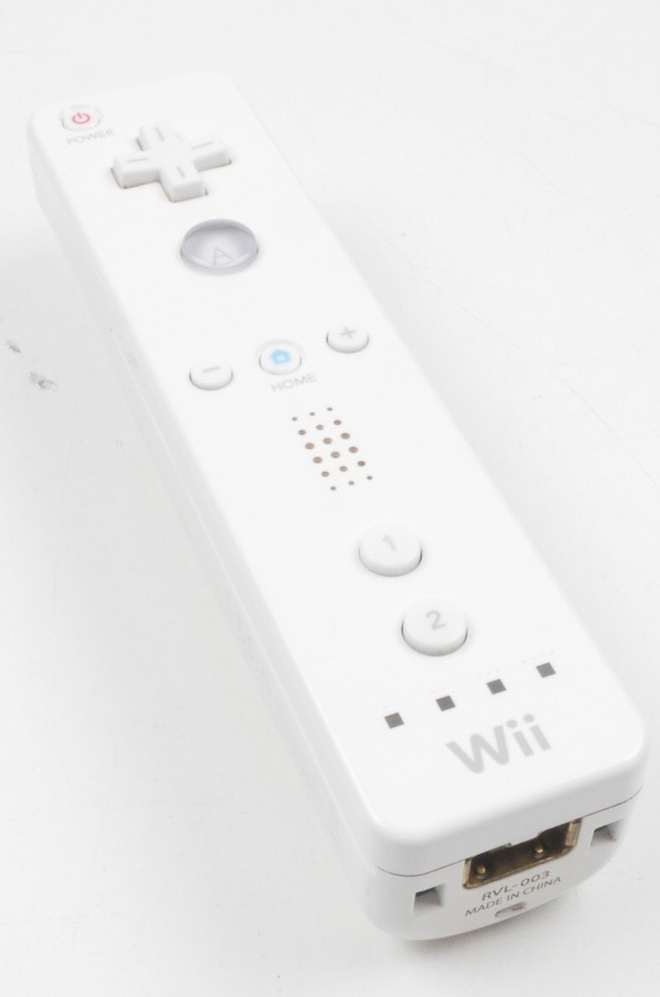 Wii Remote Controller (White)