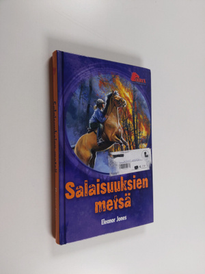 Eleanor Jones : Salaisuuksien metsä