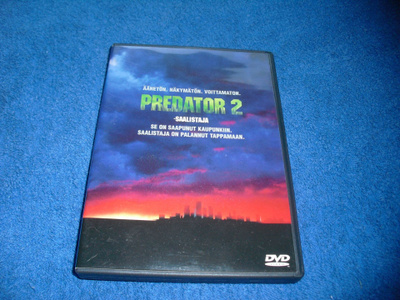 PREDATOR 2 (Danny Glover) 1990***